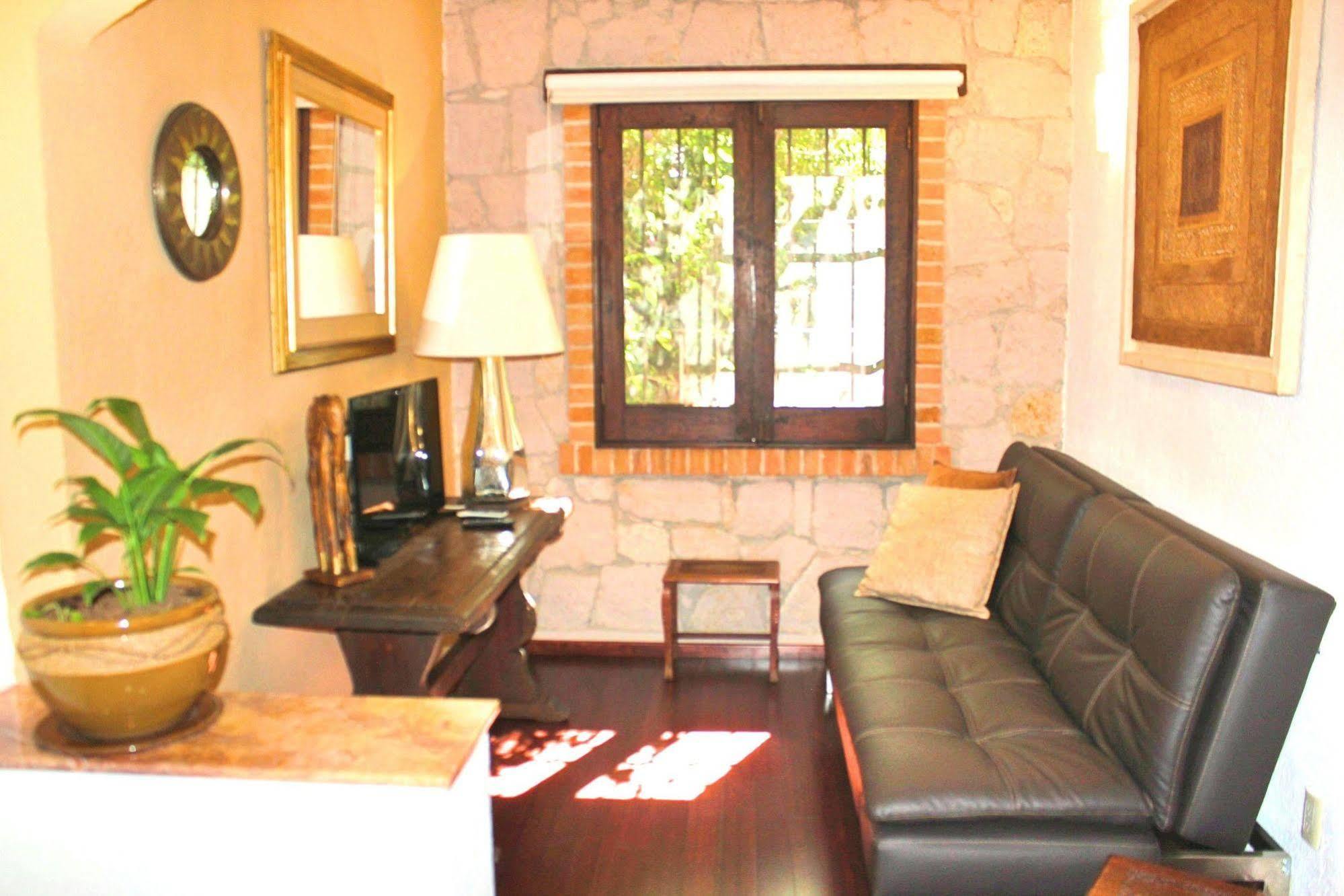 Casa Embrujo Morelia - Boutique Eksteriør billede